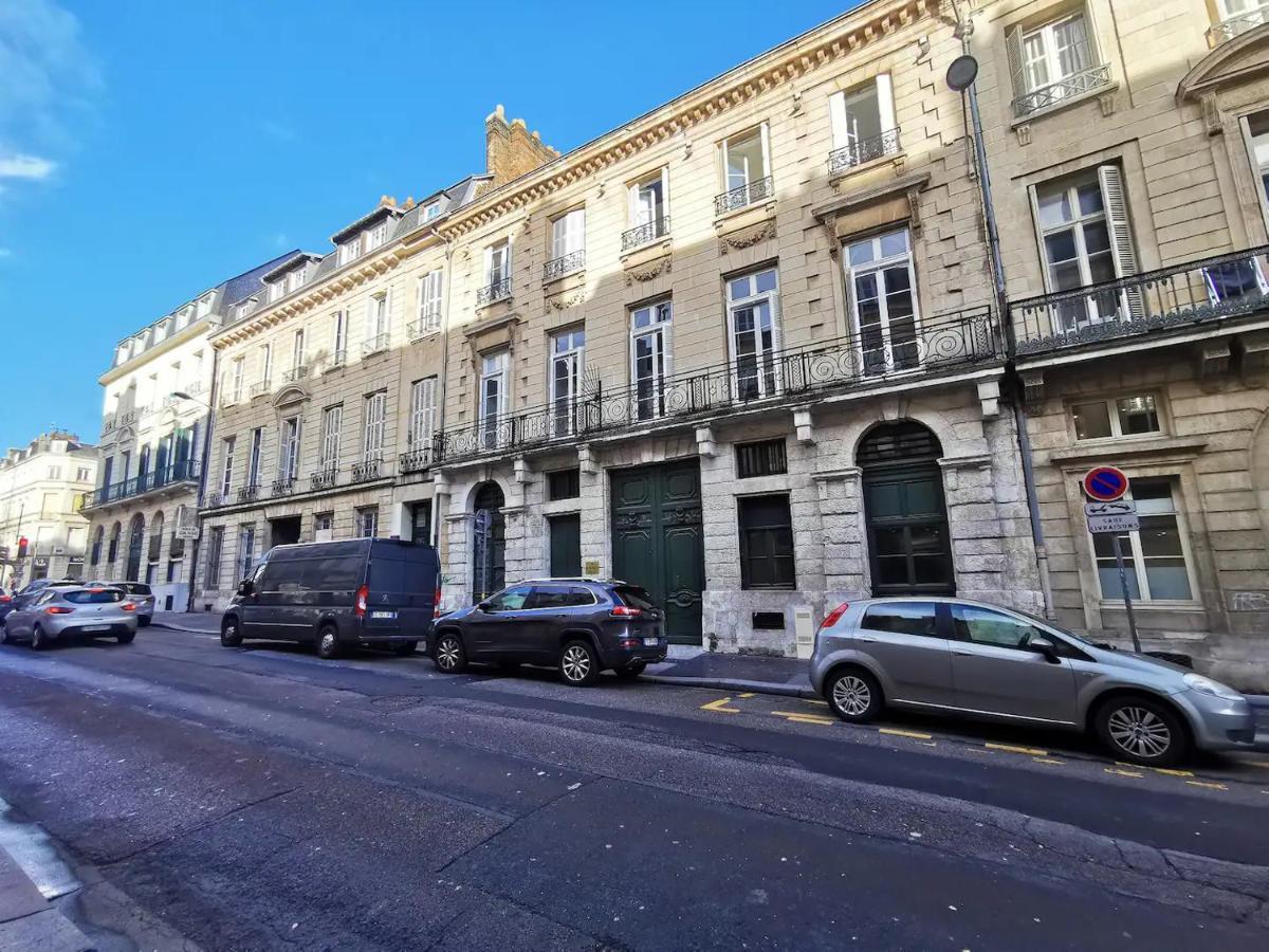 Le Crown - Studio Neuf, Hyper-Centre Apartment Rouen Luaran gambar